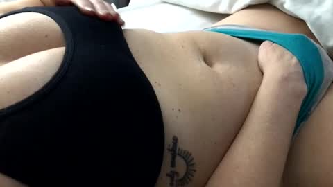 Snapshot of mrrogue chatting on January 2025 03:44:01 AM mrrogue online show from January 2025 03:44:01 AM