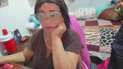 Snapshot of mrs_mommy chatting on March 2026 09:55:01 PM mrs_mommy online show from March 2026 09:55:01 PM