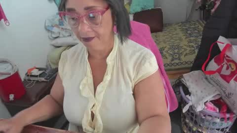 Snapshot of mrs_mommy chatting on March 2026 06:45:02 PM mrs_mommy online show from March 2026 06:45:02 PM