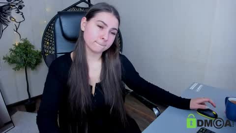 mrs_stella online show from March 2026 01:55:01 PM