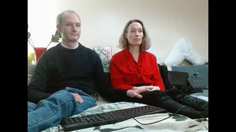Snapshot of mrs_velvet_vixen_and_mr_stud chatting on December 2024 02:55:01 PM Mrs Velvet Vixen online show from December 2024 02:55:01 PM