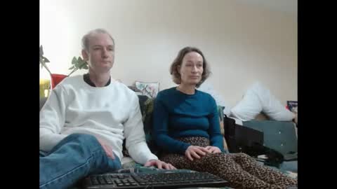 Snapshot of mrs_velvet_vixen_and_mr_stud chatting on December 2024 08:45:02 AM Mrs Velvet Vixen online show from December 2024 08:45:02 AM