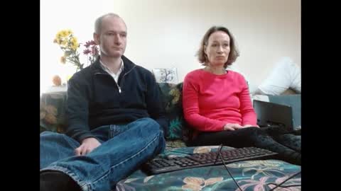 Snapshot of mrs_velvet_vixen_and_mr_stud chatting on January 2025 08:30:02 AM Mrs Velvet Vixen online show from January 2025 08:30:02 AM