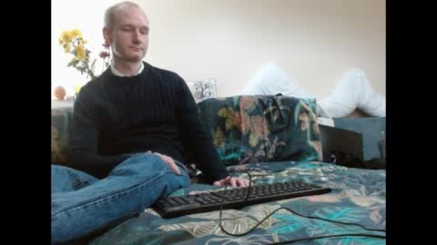 Snapshot of mrs_velvet_vixen_and_mr_stud chatting on January 2025 08:41:01 AM Mrs Velvet Vixen online show from January 2025 08:41:01 AM