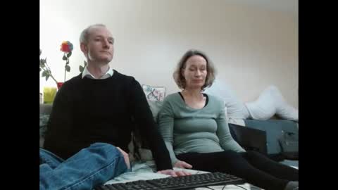 Snapshot of mrs_velvet_vixen_and_mr_stud chatting on February 2025 02:37:01 PM Mrs Velvet Vixen online show from February 2025 02:37:01 PM