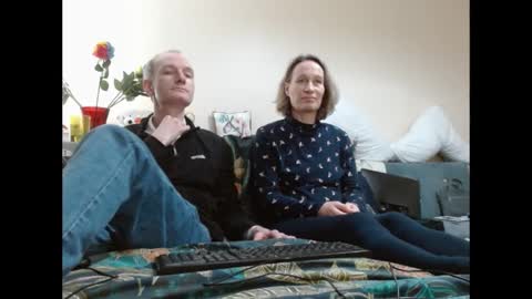 Snapshot of mrs_velvet_vixen_and_mr_stud chatting on February 2025 02:43:01 PM Mrs Velvet Vixen online show from February 2025 02:43:01 PM