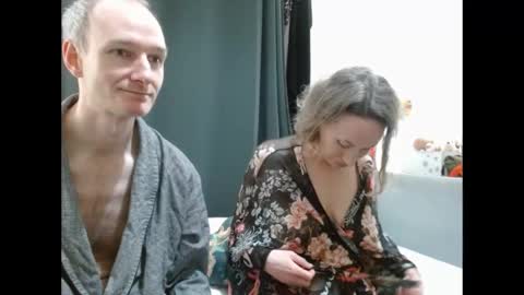 Snapshot of mrs_velvet_vixen_and_mr_stud chatting on February 2025 08:38:01 AM Mrs Velvet Vixen online show from February 2025 08:38:01 AM