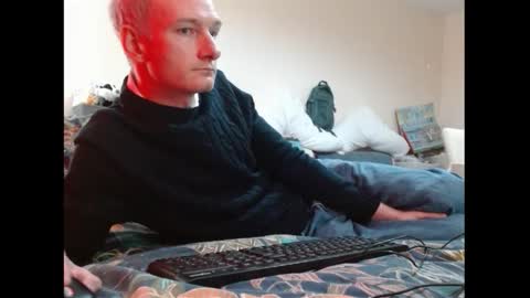 Snapshot of mrs_velvet_vixen_and_mr_stud chatting on September 2025 07:31:01 AM Mrs Velvet Vixen online show from September 2025 07:31:01 AM