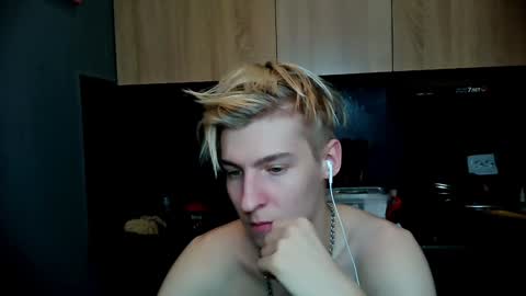 Adam online show from January 2025 01:34:02 AM