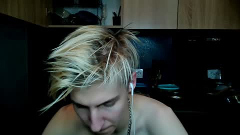 Adam online show from January 2025 01:15:01 AM