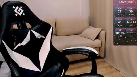 Adam online show from November 2025 11:01:02 AM