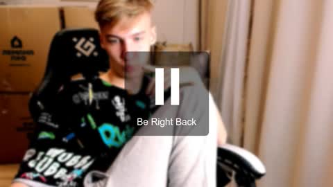 Adam online show from November 2025 12:21:02 AM