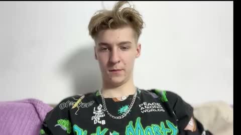 Adam online show from February 2026 07:07:01 PM