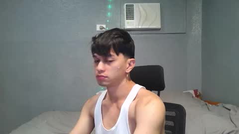 Snapshot of mrshawn95 chatting on October 2025 03:53:01 PM shawn online show from October 2025 03:53:01 PM