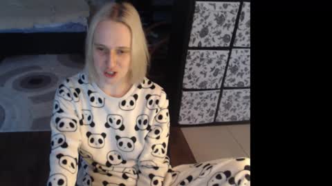 Sasha online show from February 2026 01:04:01 PM