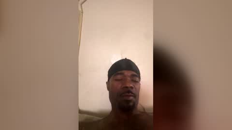 mrsneakylong online show from February 2026 08:13:01 AM