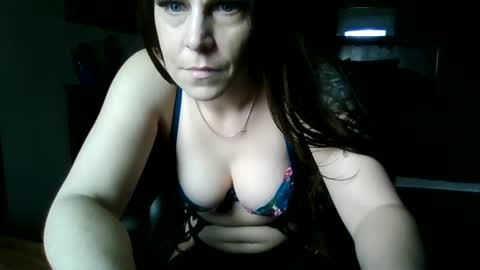 Snapshot of mrstxoxo4594 chatting on March 2025 05:05:01 PM Mrstxoxo4594 online show from March 2025 05:05:01 PM