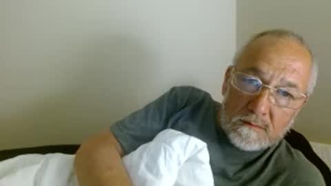 mrtease5 online show from May 2026 07:52:01 PM