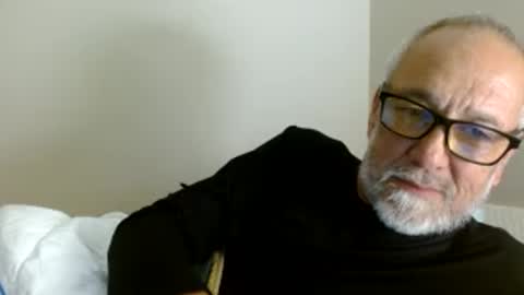 Snapshot of mrtease5 chatting on May 2026 03:46:01 AM mrtease5 online show from May 2026 03:46:01 AM