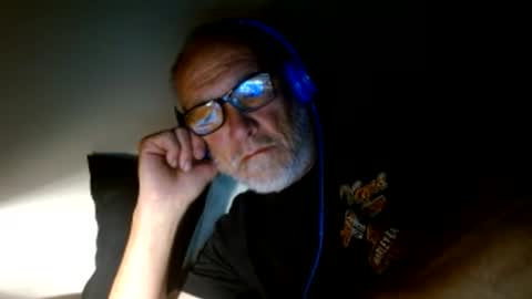 Snapshot of mrtease5 chatting on May 2026 07:24:02 AM mrtease5 online show from May 2026 07:24:02 AM