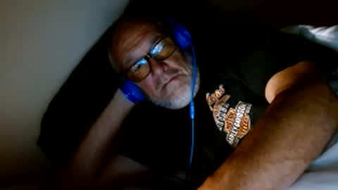 Snapshot of mrtease5 chatting on May 2026 10:01:01 AM mrtease5 online show from May 2026 10:01:01 AM