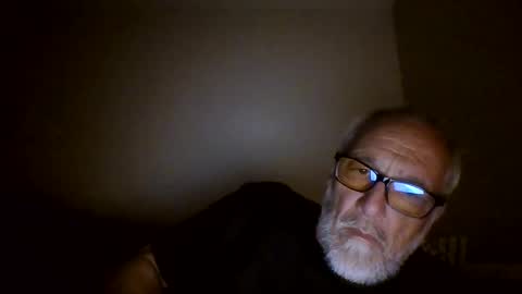 Snapshot of mrtease5 chatting on June 2026 03:40:01 AM mrtease5 online show from June 2026 03:40:01 AM