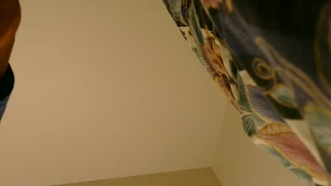 Snapshot of mrtease5 chatting on July 2026 03:52:02 AM mrtease5 online show from July 2026 03:52:02 AM