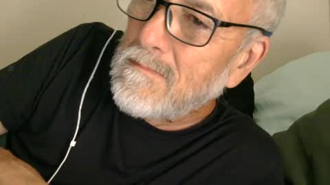 Snapshot of mrtease5 chatting on July 2026 04:30:02 AM mrtease5 online show from July 2026 04:30:02 AM
