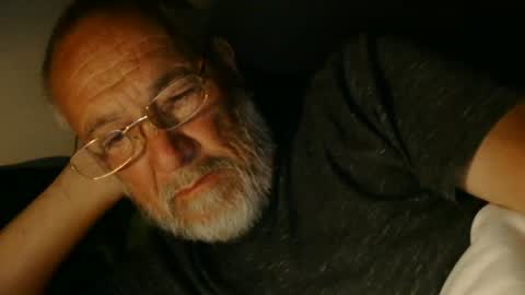 Snapshot of mrtease5 chatting on August 2026 07:29:01 AM mrtease5 online show from August 2026 07:29:01 AM