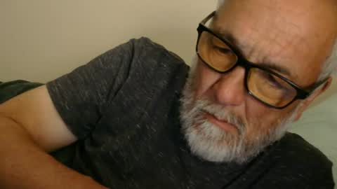Snapshot of mrtease5 chatting on August 2026 03:41:01 AM mrtease5 online show from August 2026 03:41:01 AM