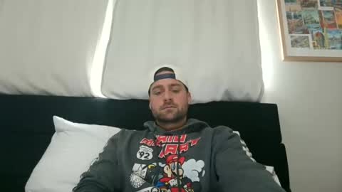 mrthickly818 online show from March 2026 01:14:01 PM