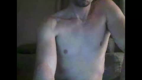 Snapshot of mrtrixterooo chatting on January 2025 04:53:01 PM mrtrixterooo online show from January 2025 04:53:01 PM