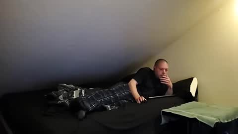 mrxhere online show from April 2026 09:57:01 AM