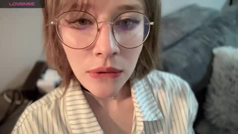 ms_christiana online show from November 2025 12:27:01 AM