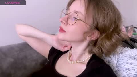 ms_christiana online show from March 2026 11:17:01 AM