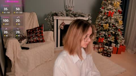 Snapshot of ms_elizabethqueen chatting on December 2024 02:33:01 PM Elizabeth online show from December 2024 02:33:01 PM