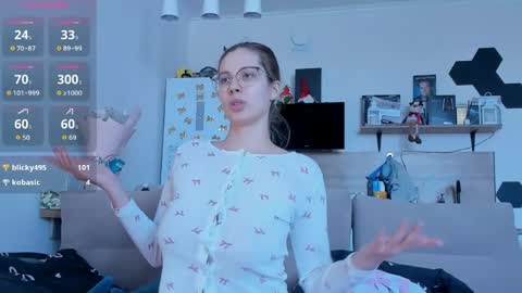 Snapshot of ms_foryou chatting on March 2026 08:26:33 AM Ms ForYOU online show from March 2026 08:26:33 AM