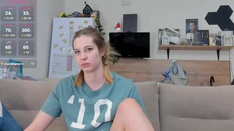 Snapshot of ms_foryou chatting on April 2026 03:32:01 PM Ms ForYOU online show from April 2026 03:32:01 PM