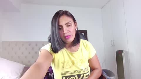 Freya online show from April 2026 02:38:02 AM