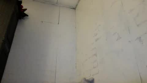 Lara online show from September 2025 09:08:02 PM