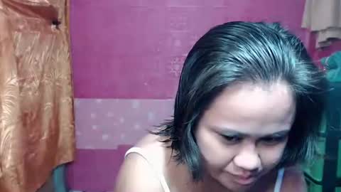 Nathalie online show from June 2026 03:03:01 PM