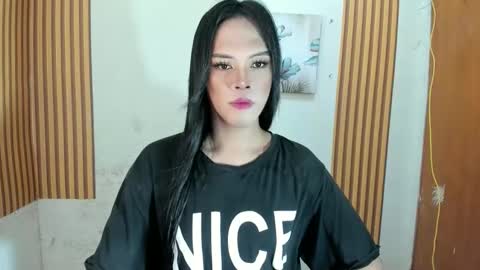 Snapshot of ms_selenaxx chatting on November 2025 12:03:01 PM selena online show from November 2025 12:03:01 PM