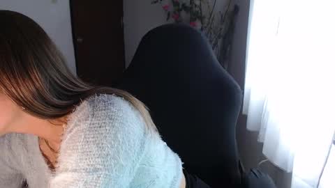 Sofia online show from April 2026 06:32:02 PM