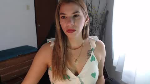 Sofia online show from April 2026 04:05:01 PM