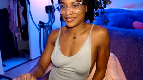 Snapshot of msemonibrown chatting on June 2026 06:40:01 AM CocoSage online show from June 2026 06:40:01 AM