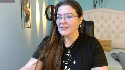 Jossie online show from April 2026 03:43:01 AM