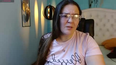 Jossie online show from May 2026 03:33:01 AM