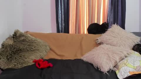 Miss Justine online show from April 2026 12:30:01 PM