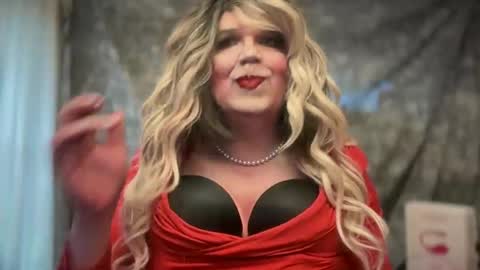 Snapshot of mskarentoy chatting on October 2025 08:48:02 PM mskarentoy online show from October 2025 08:48:02 PM