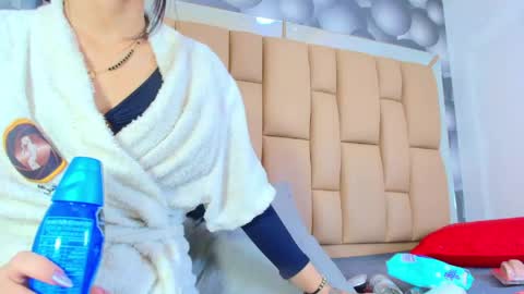 Snapshot of mss_samy chatting on May 2026 03:02:01 AM MARIA ANTONELLA 3 online show from May 2026 03:02:01 AM